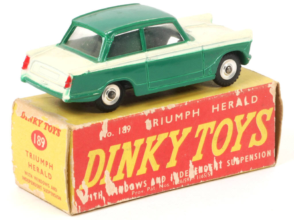 Lot 256 - DINKY TOYS (GB) (1)