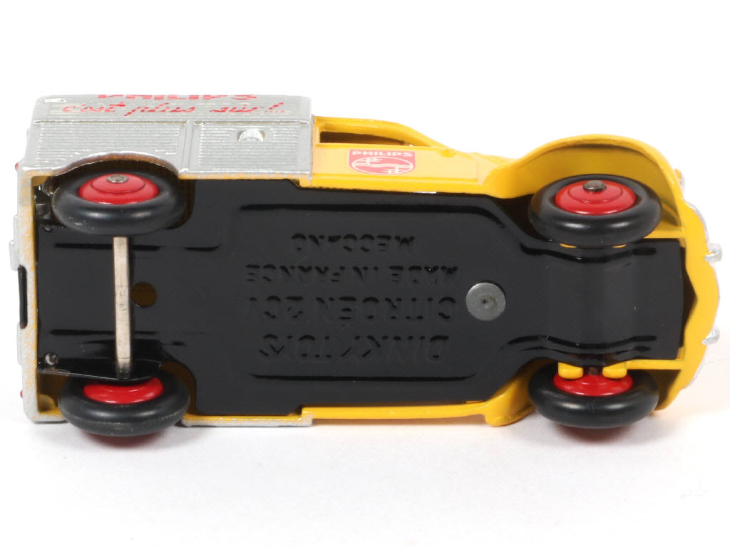 Lot 278 - DIVERS (1)