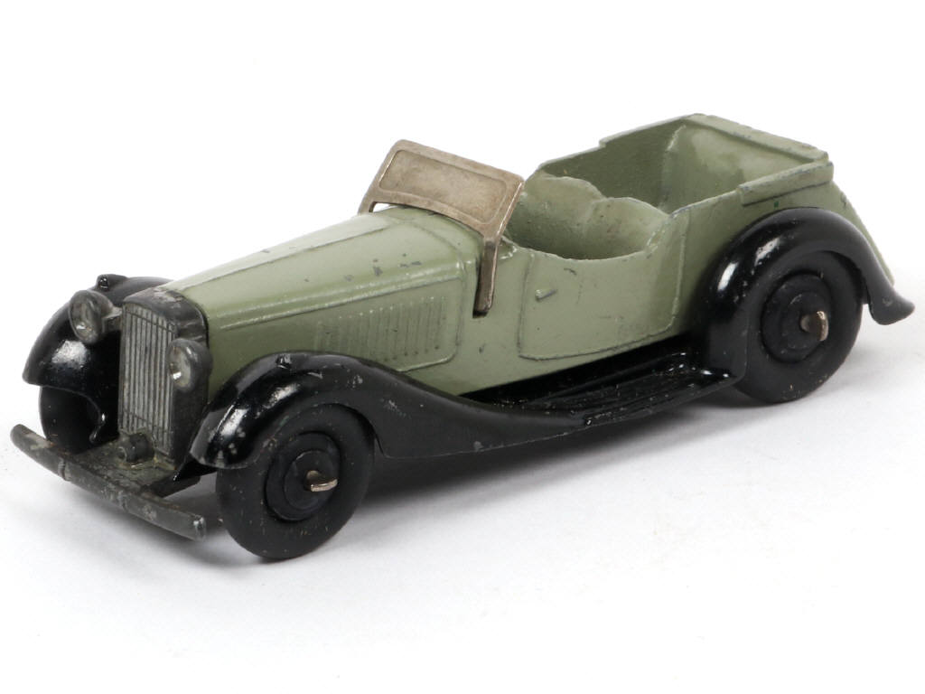 Lot 248 - DINKY TOYS (GB) (1)