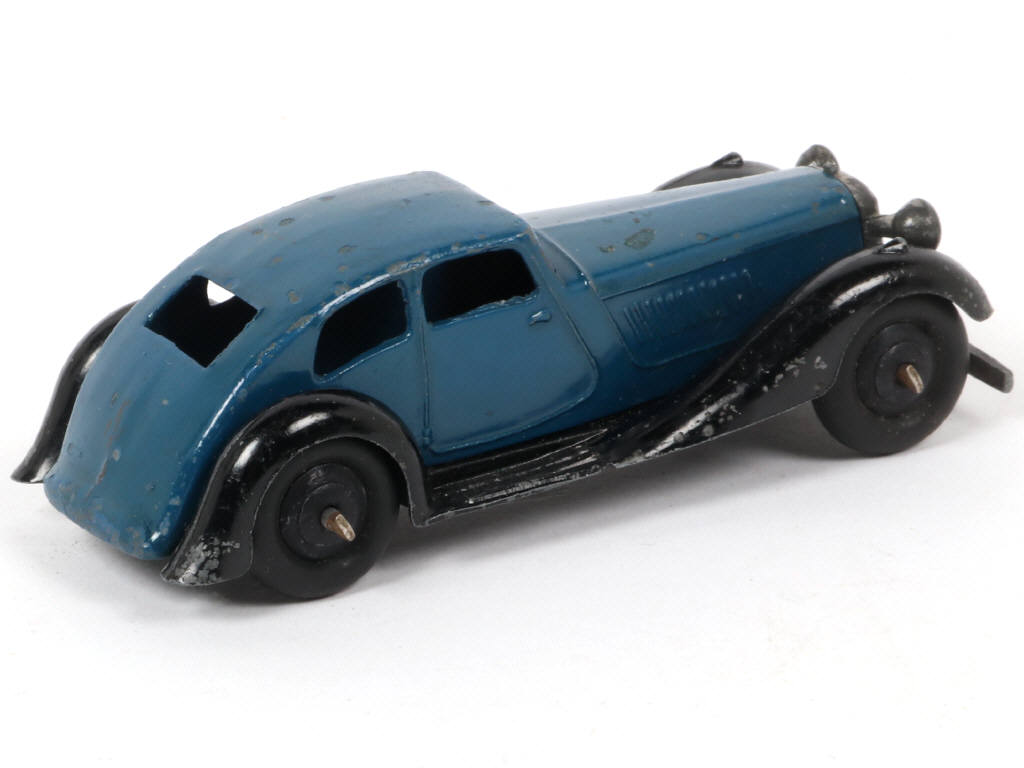 Lot 246 - DINKY TOYS (GB) (1)