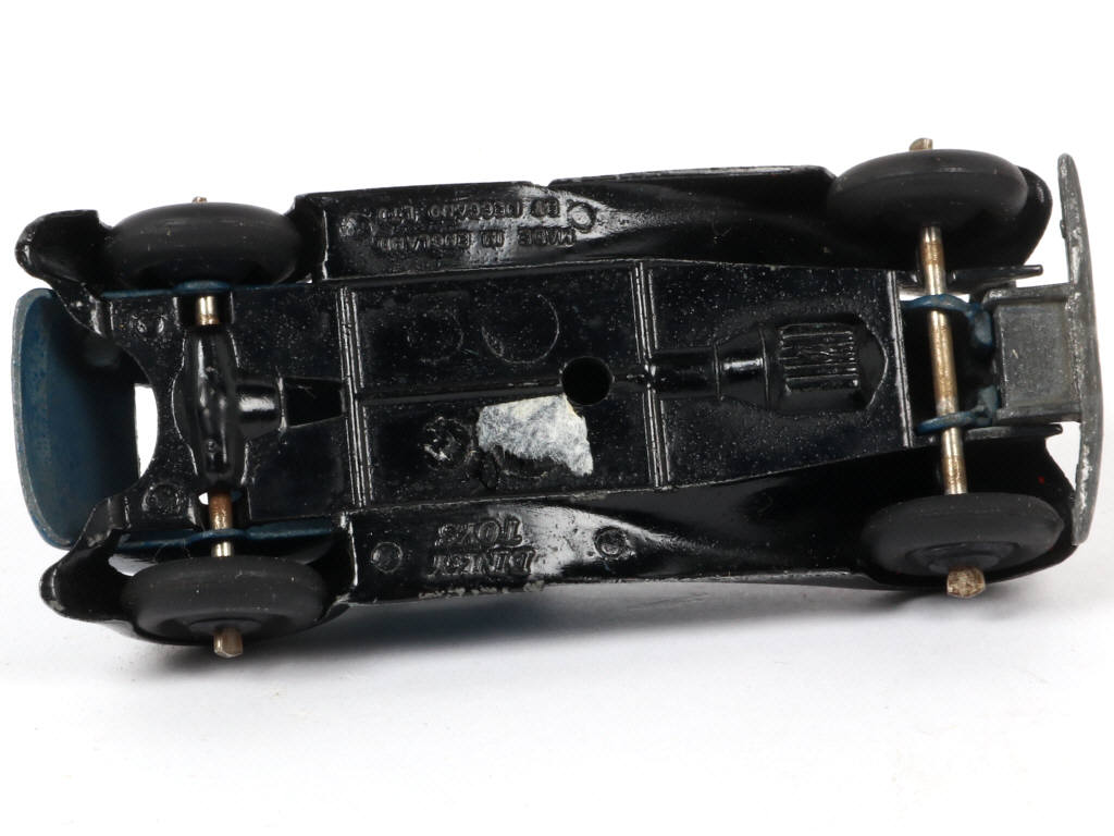 Lot 246 - DINKY TOYS (GB) (1)