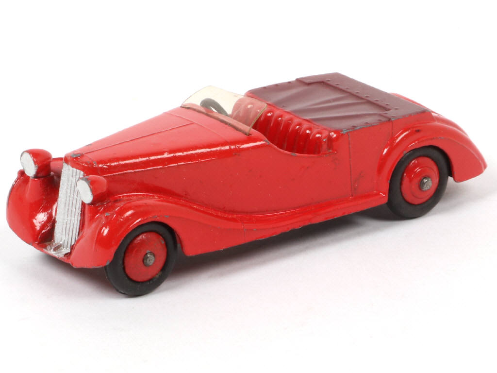 Lot 249 - DINKY TOYS (GB) (1)