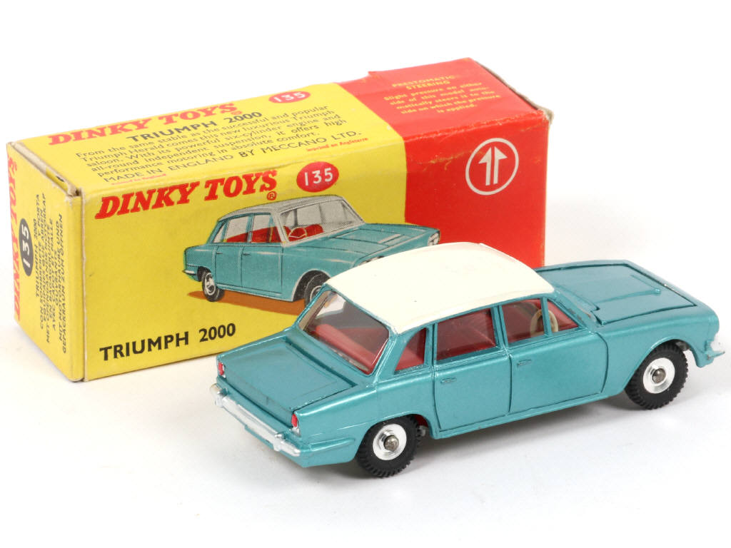 Lot 153 - DINKY TOYS (GB) (1)
