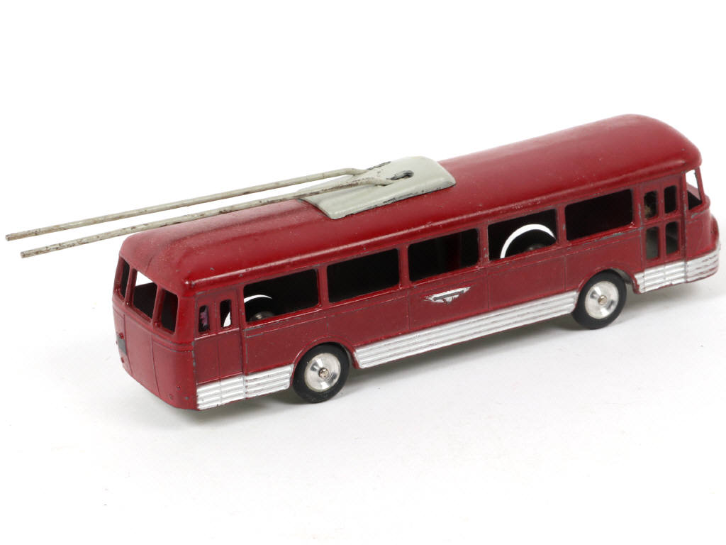 Lot 124 - SOLIDO (FRANCE) (1)