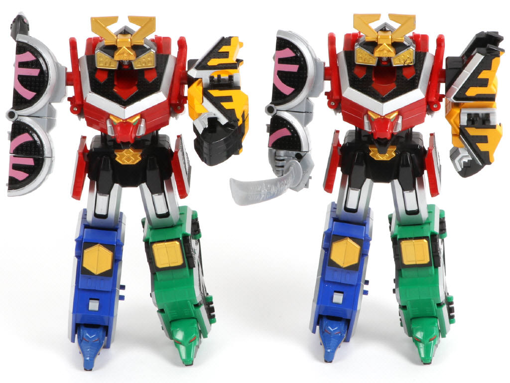 Lot 141 - BANDAÏ (JAPON) (2)