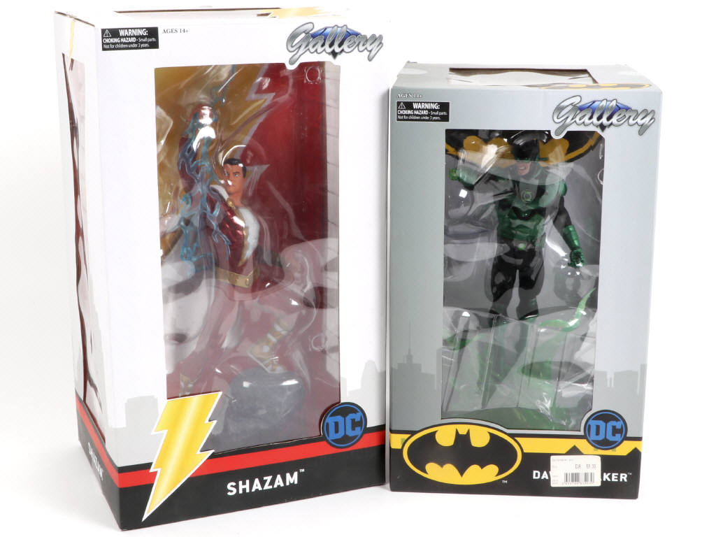 Lot 51 - DIAMOND SELECT TOYS (USA) (2)