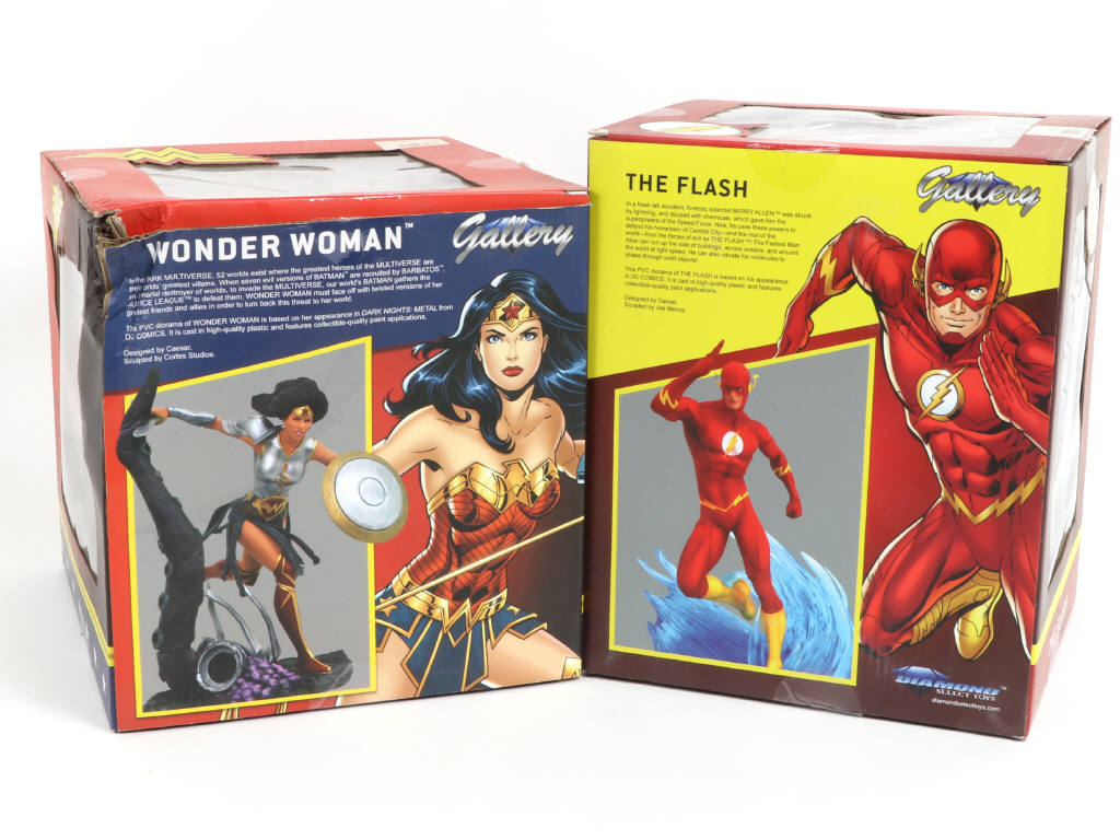 Lot 54 - DIAMOND SELECT TOYS (USA) (2)