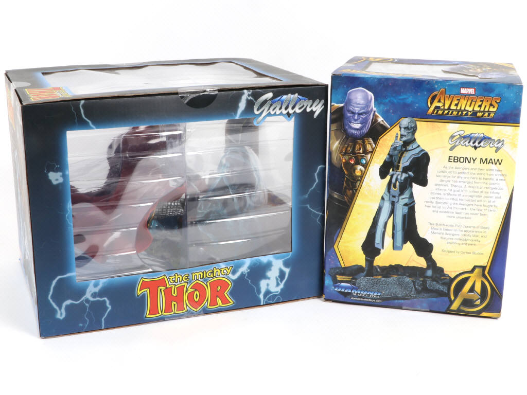 Lot 55 - DIAMOND SELECT TOYS (USA) (2)