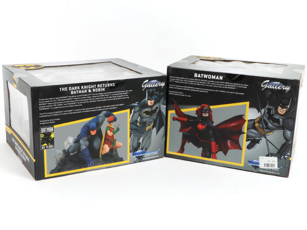 Lot 57 - DIAMOND SELECT TOYS (USA) (2)