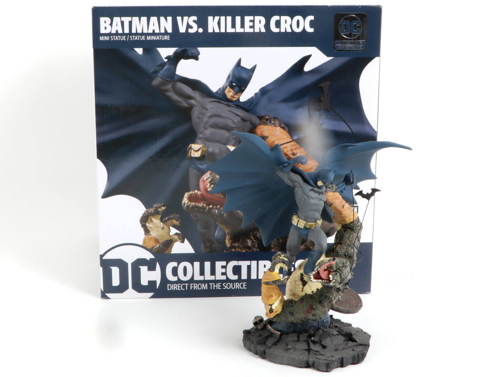 Lot 63 - DC COLLECTIBLES (CHINE) (1)