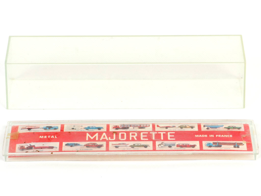 Lot 4 - MAJORETTE (FRANCE) (1)