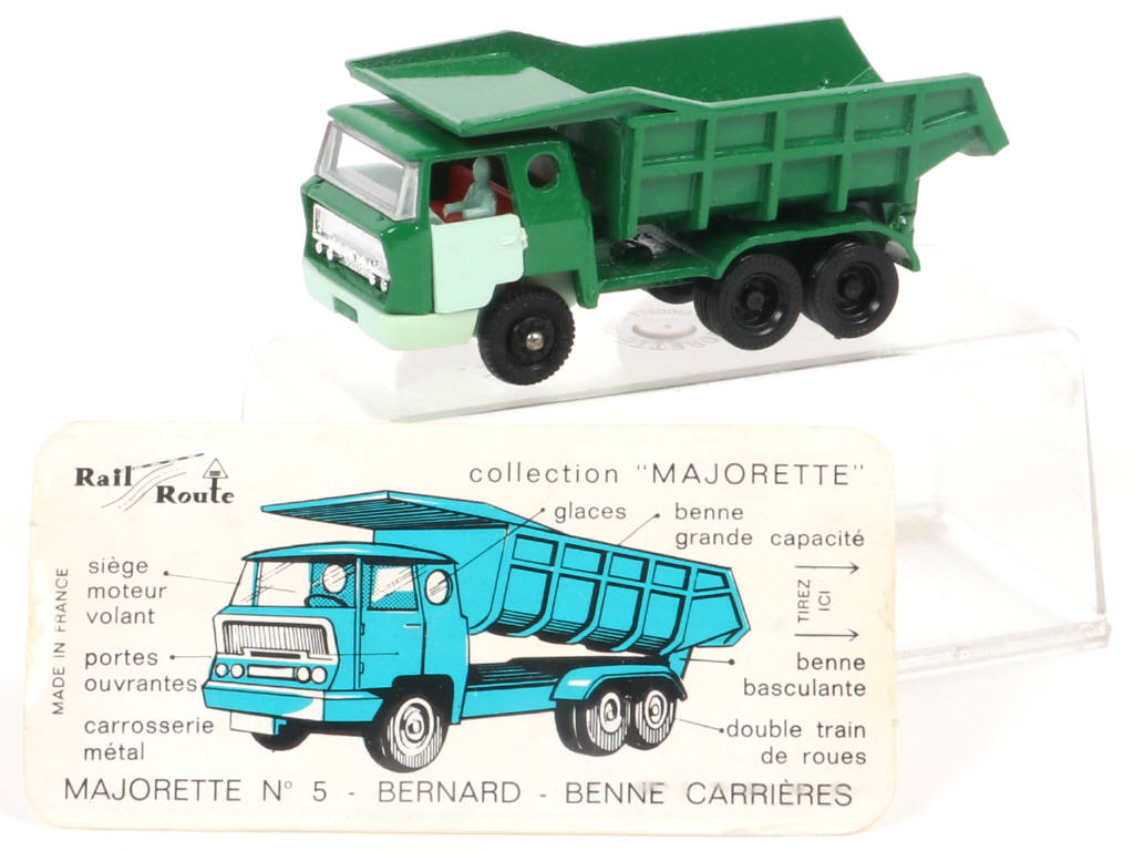 Lot 17 - MAJORETTE (FRANCE) (1)