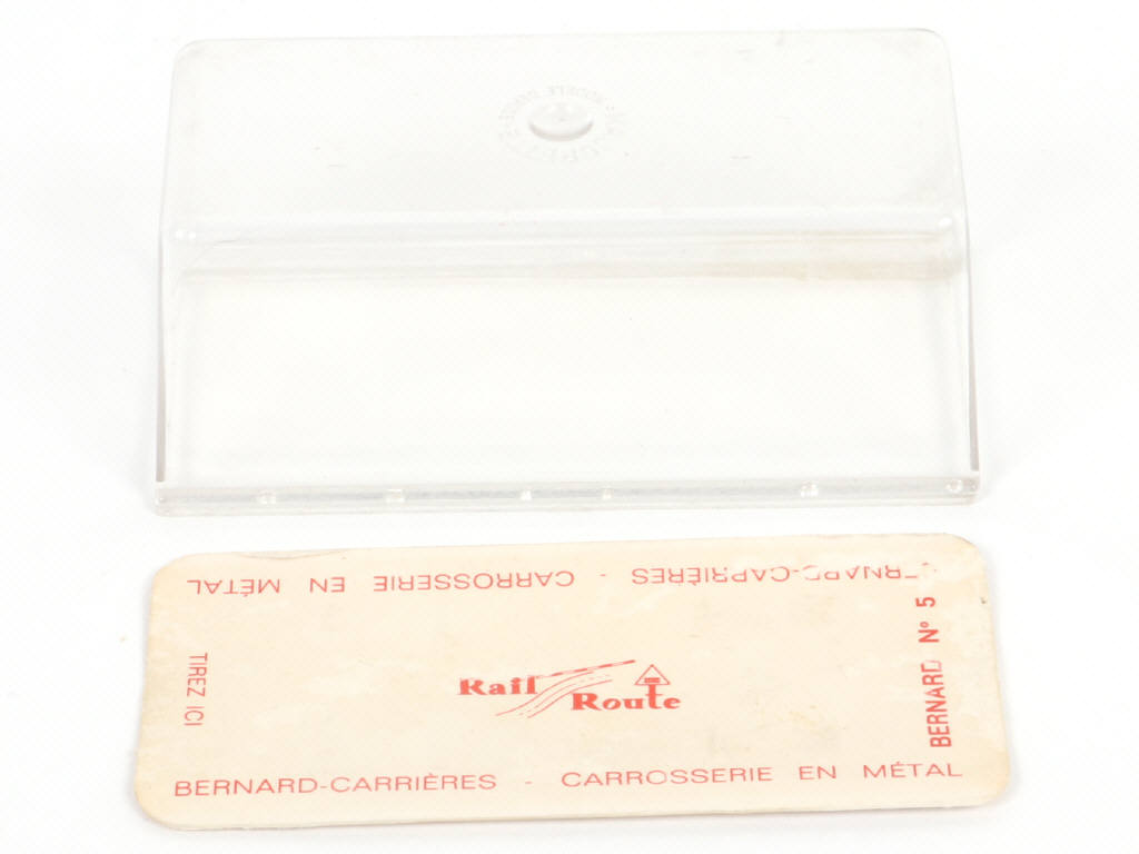 Lot 17 - MAJORETTE (FRANCE) (1)