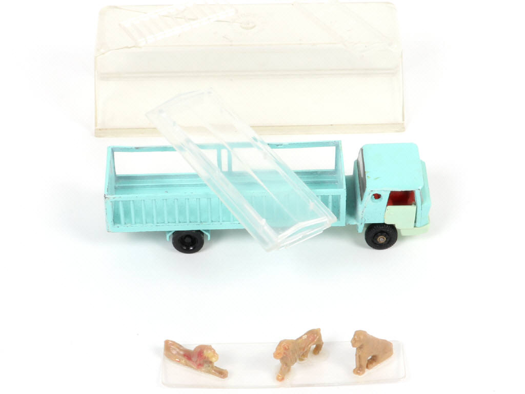 Lot 29 - MAJORETTE (FRANCE) (1)