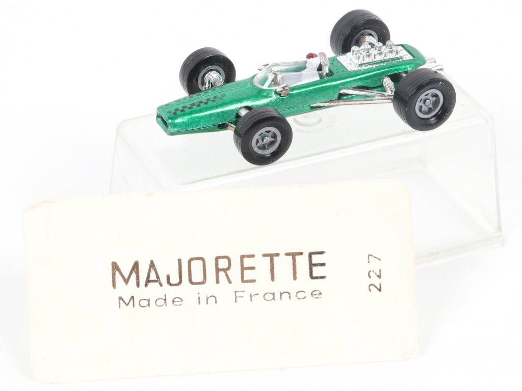 Lot 54 - MAJORETTE (FRANCE) (1)