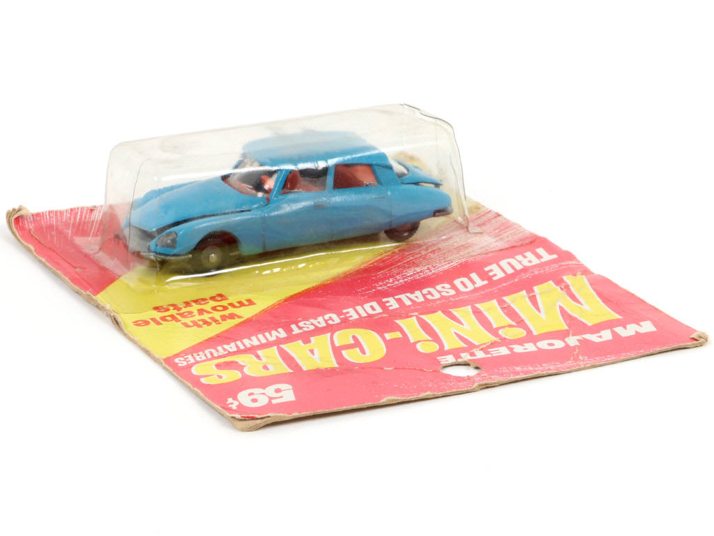 Lot 62 - MAJORETTE (FRANCE) (1)