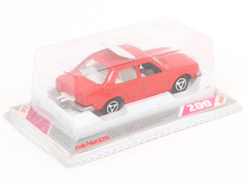 Lot 110 - MAJORETTE (FRANCE) (1)