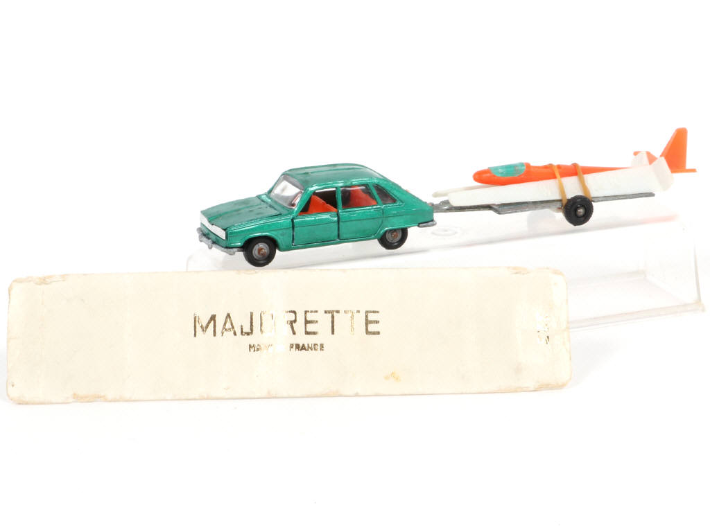Lot 129 - MAJORETTE (FRANCE) (1)