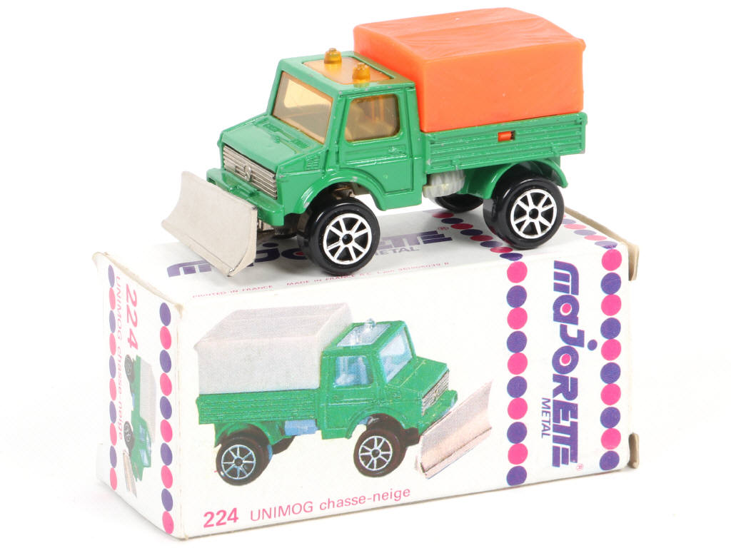Lot 163 - MAJORETTE (FRANCE) (1)