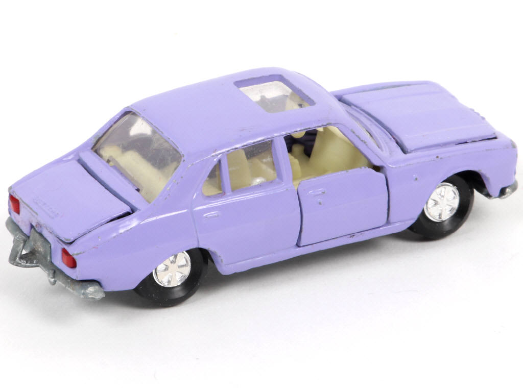 Lot 176 - MAJORETTE (FRANCE) (1)
