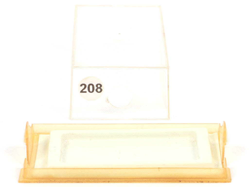 Lot 203 - MAJORETTE (FRANCE) (1)
