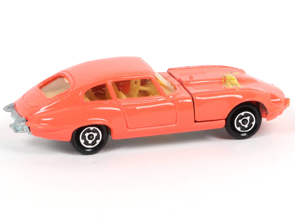 Lot 207 - MAJORETTE (FRANCE) (1)