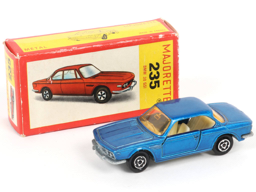 Lot 211 - MAJORETTE (FRANCE) (1)
