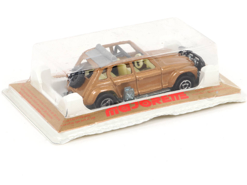 Lot 217 - MAJORETTE (FRANCE) (1)