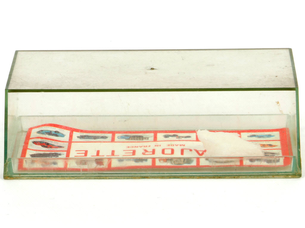 Lot 228 - MAJORETTE (FRANCE) (1)