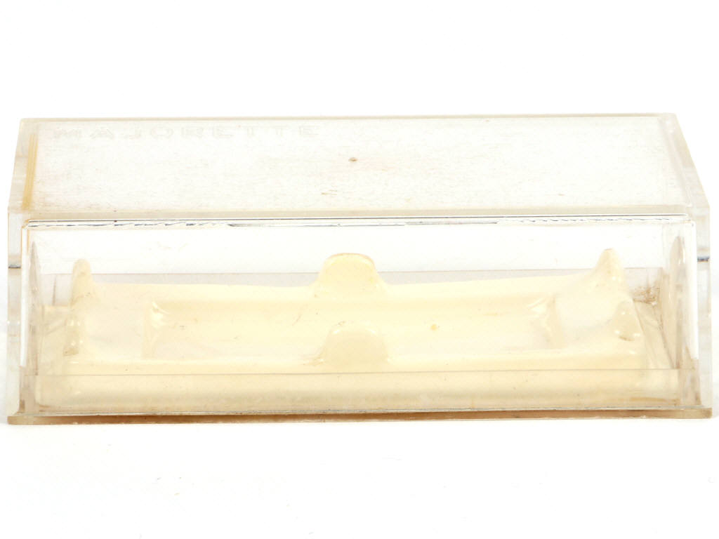 Lot 232 - MAJORETTE (FRANCE) (1)