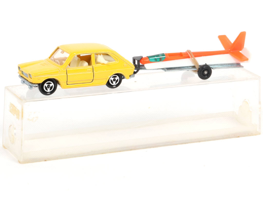 Lot 234 - MAJORETTE (FRANCE) (1)