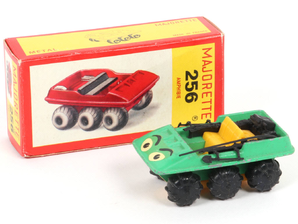 Lot 238 - MAJORETTE (FRANCE) (1)