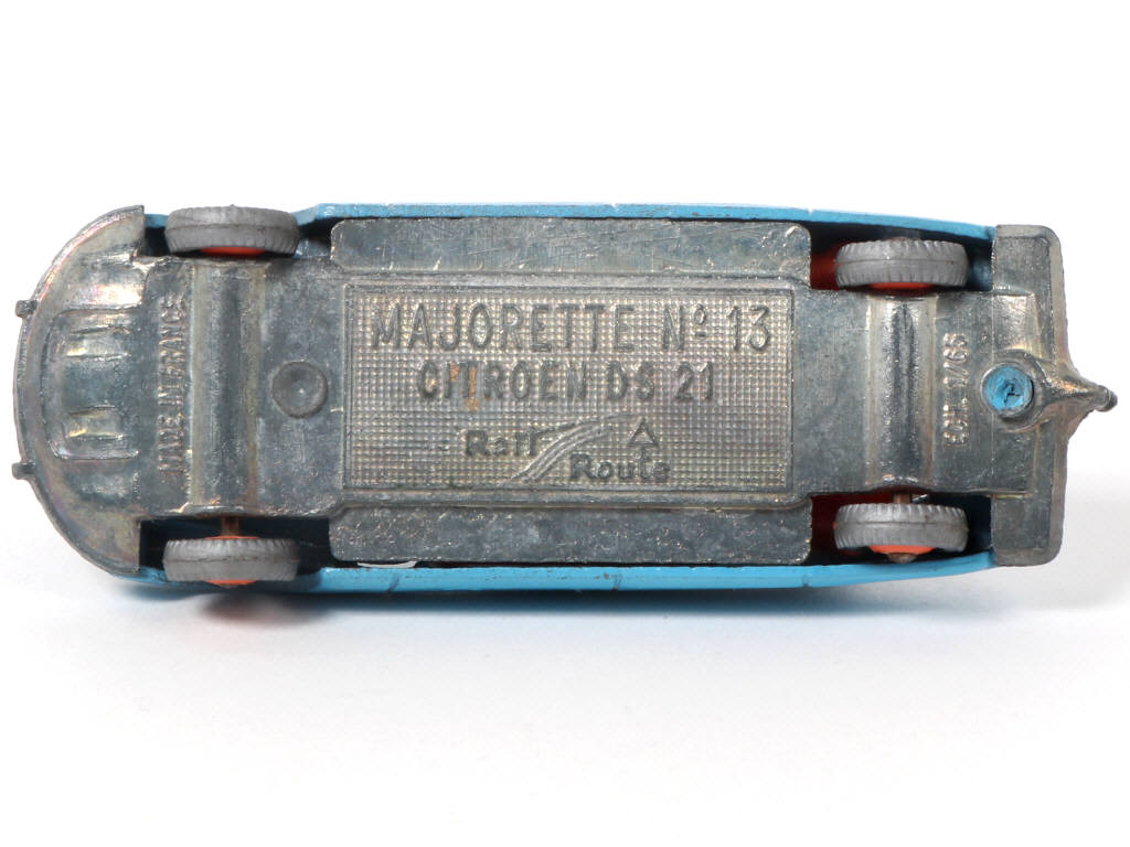 Lot 261 - MAJORETTE (FRANCE) (1)