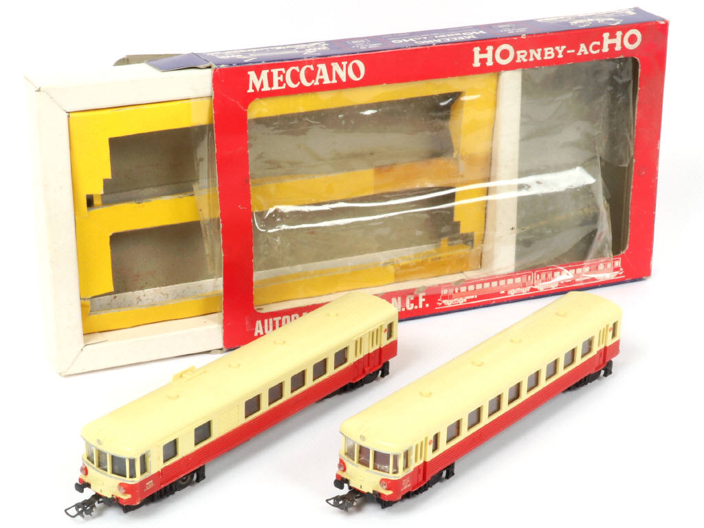 Lot 73 - HORNBY 'HO' (1)