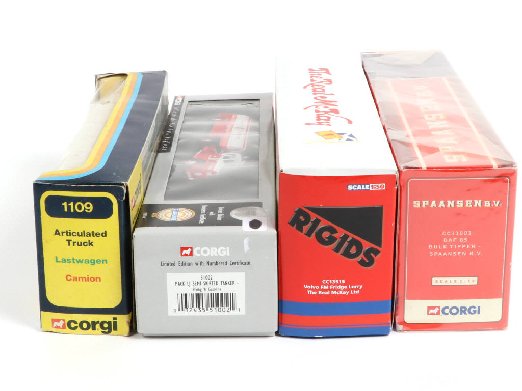 Lot 181 - CORGI TOYS (GB) (4)