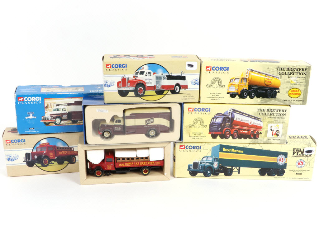 Lot 186 - CORGI TOYS (GB) (6)