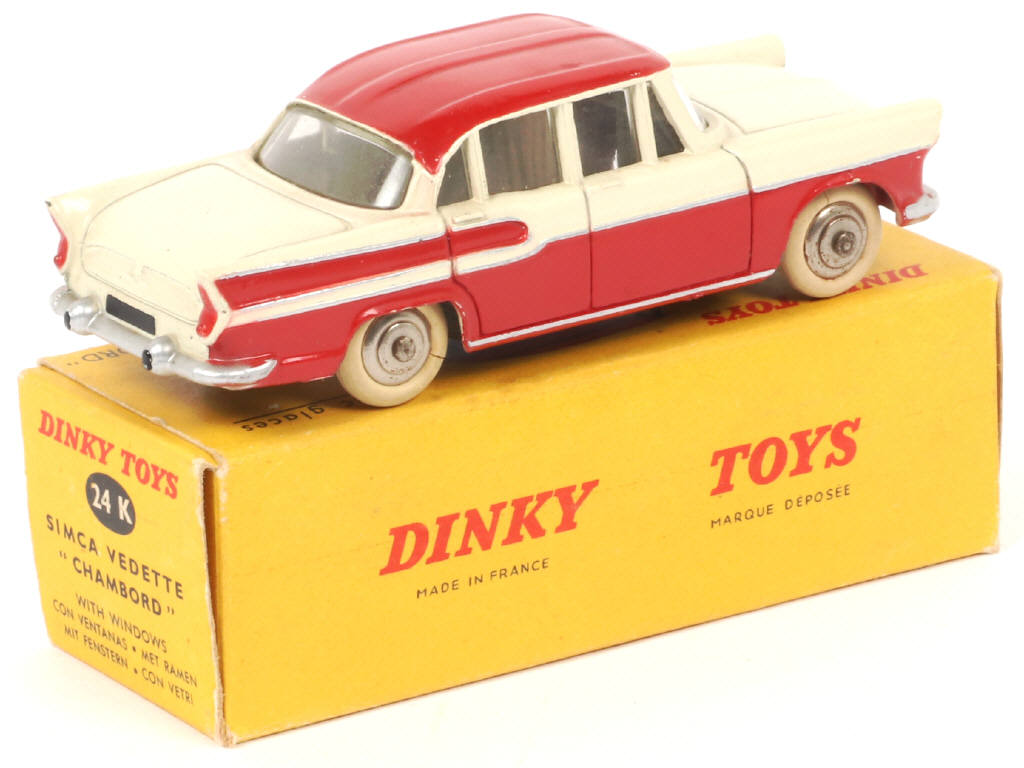 Lot 304 - DINKY TOYS (FRANCE) (1)