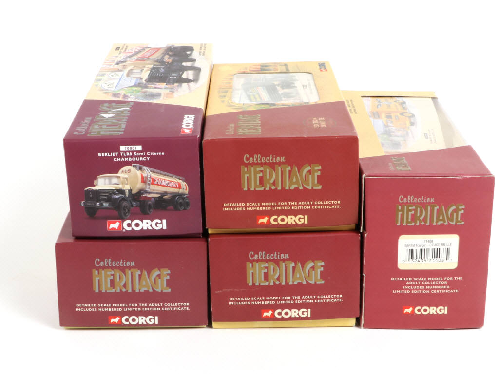 Lot 183 - CORGI TOYS (GB) (5)