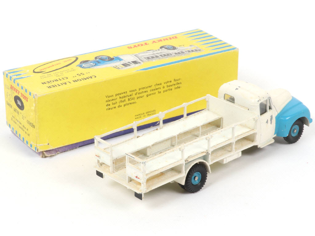 Lot 321 - DINKY TOYS (FRANCE) (1)