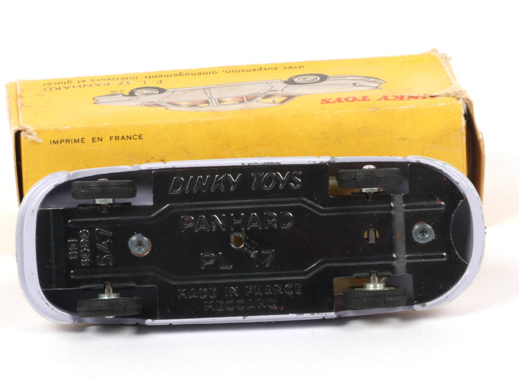 Lot 307 - DINKY TOYS (FRANCE) (1)