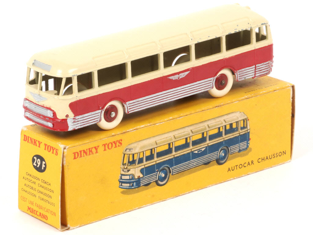 Lot 316 - DINKY TOYS (FRANCE) (1)