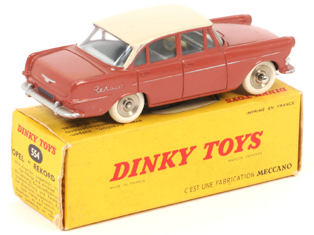 Lot 309 - DINKY TOYS (FRANCE) (1)