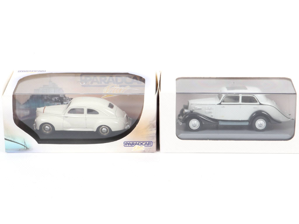 Lot 295 - PARADCAR (FRANCE) (2)