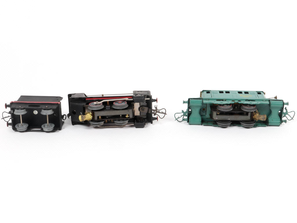 Lot 52 - HORNBY 'O' (FRANCE) (2)