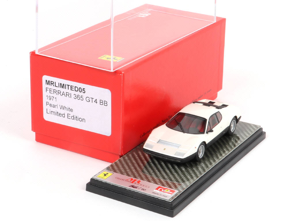 Lot 217 - MR (ITALIE) (1)