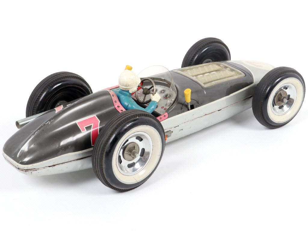 Lot 209 - YONEZAWA TOYS (JAPON) (1)