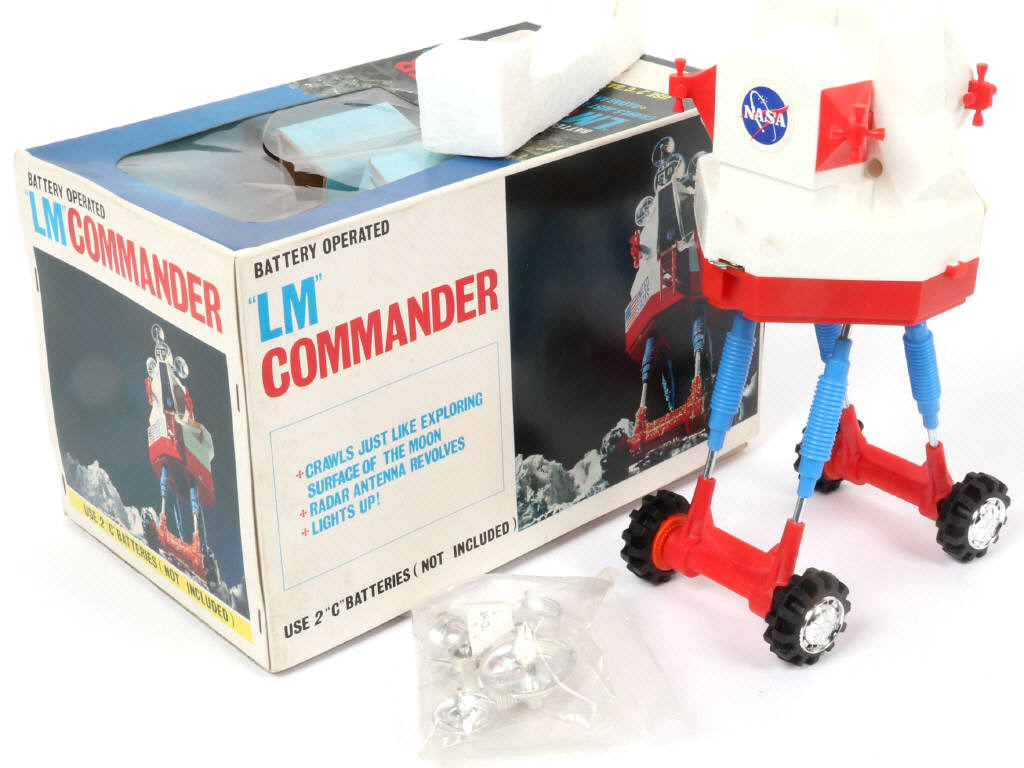 Lot 112 - YONEZAWA TOYS (JAPON) (1)