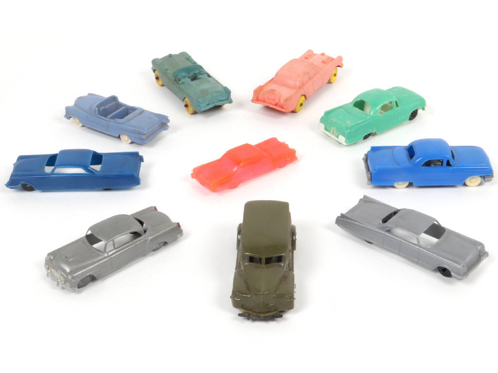 Lot 64 - DIVERS (10)