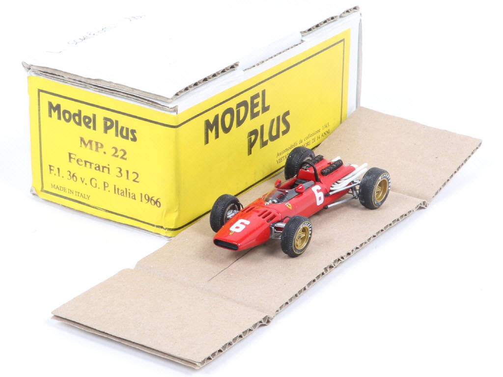 Lot 164 - MODEL PLUS (ITALIE) (1)