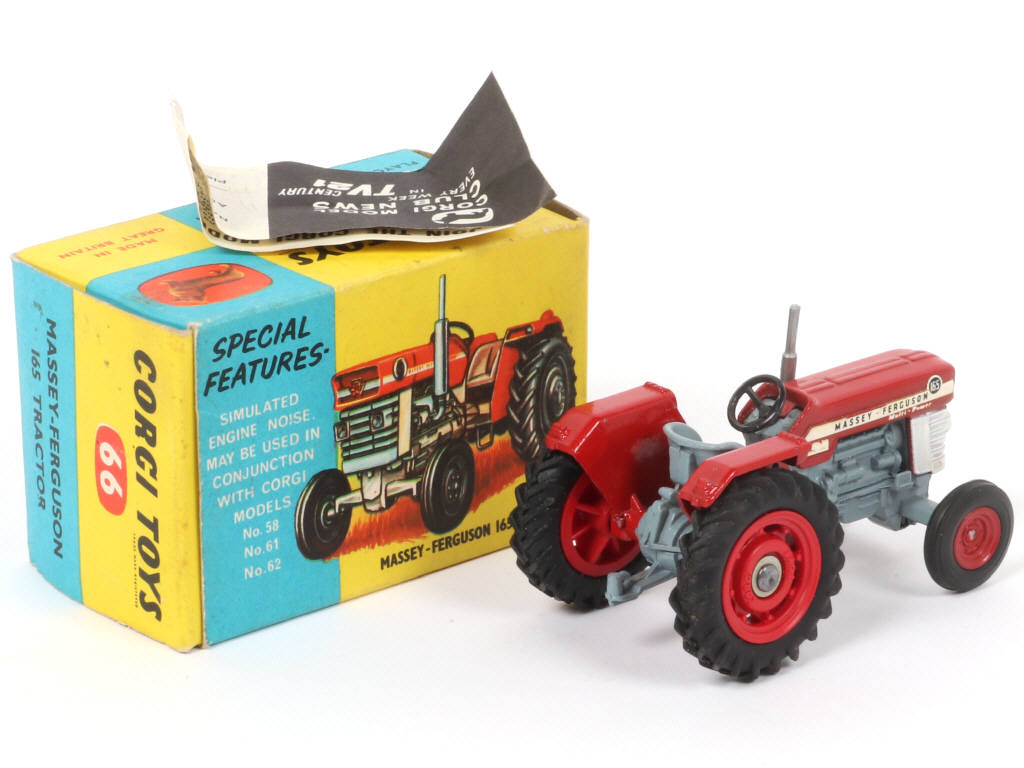 Lot 212 - CORGI TOYS (GB) (1)